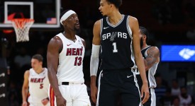 篮球明星文班亚马增重蜕变：高强度训练助力篮球成就