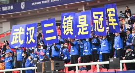 海港队中超逆转三连败，团队精神助力胜利